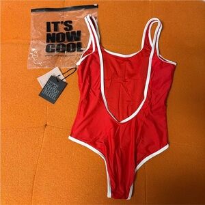 The backless duo one piece in red and white